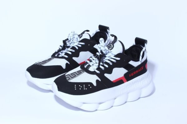 CHAIN REACTION - Image 4