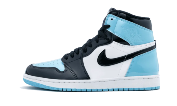⁦حذاء Air Jordan UNC Patent⁩ - الصورة ⁦2⁩