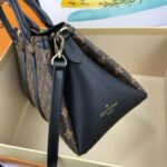 Louis Vuitton SOUFFLOT MM - Image 7