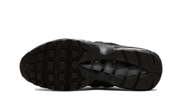 Essential Black - Image 4