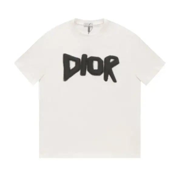 High Quality Dior T-shirt - Image 4