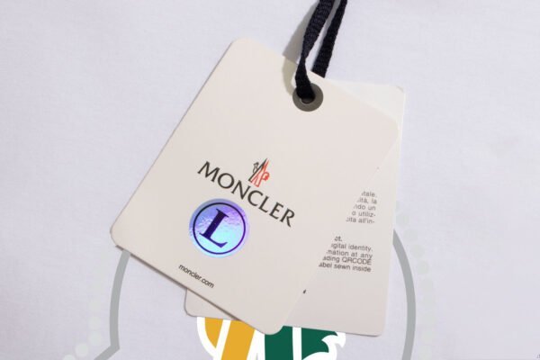 Best Moncler t-shirt - Image 7