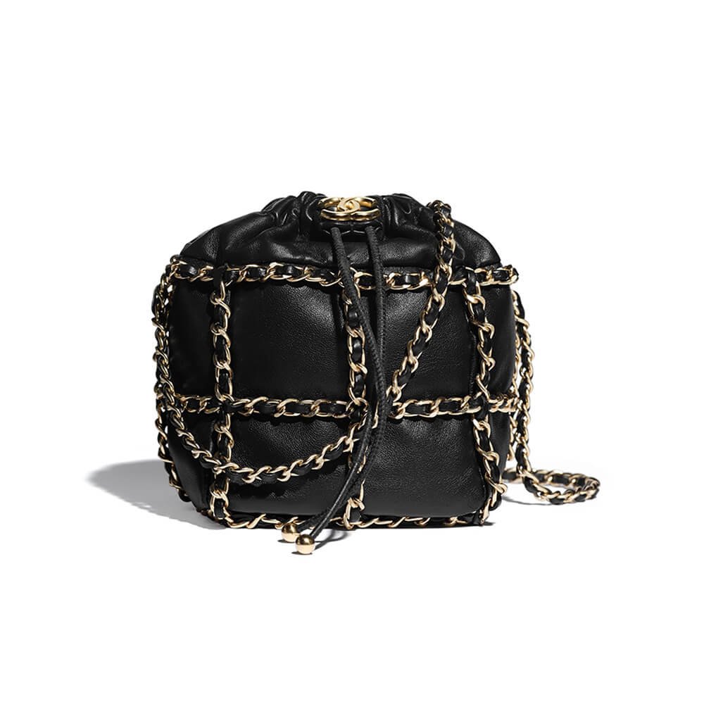 f4ad592b77336ed77546a8772398a01f.jpeg CHANEL Small Drawstring Bag - Image 1