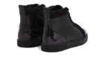 Black Red - Image 8
