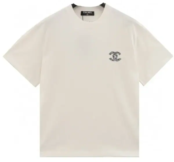 Best Chanel T-shirt - Image 4