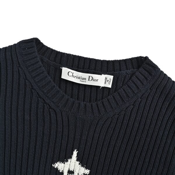 High Quality Dior T-shirt - Image 5