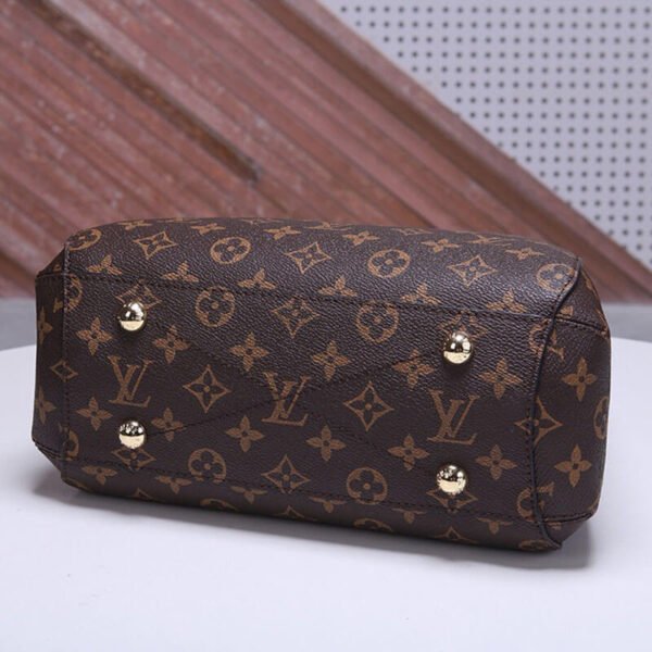 LV Montaigne BB Handbag - Image 6