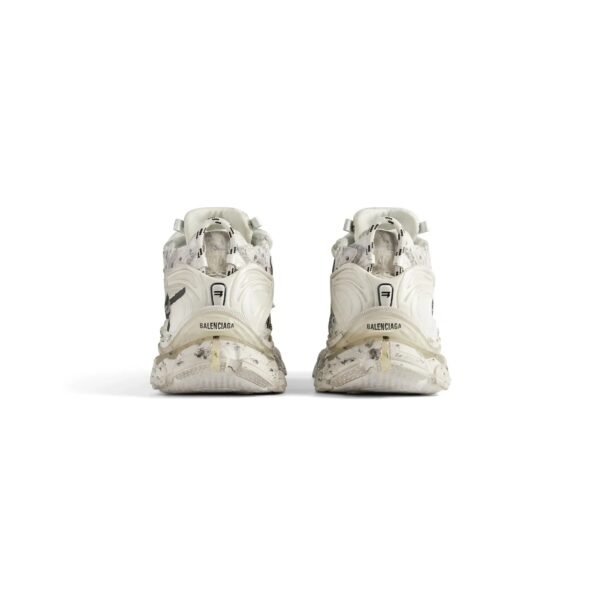 RUNNER - Image 7