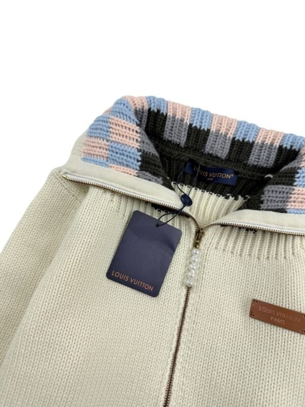 Best LV Hoodies - Image 7