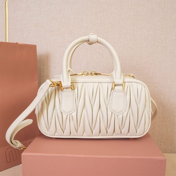 MIUMIU Medium Arcadie matelasse nappa Bag(HIGH-END GRADE) - Image 5