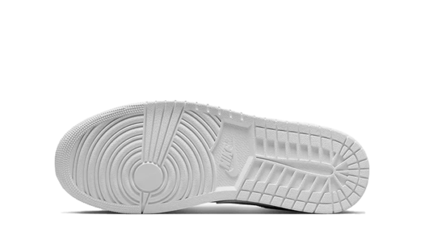 Triple White (2022) - Image 4