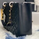 CHANEL Grand Shopping Tote - Image 7