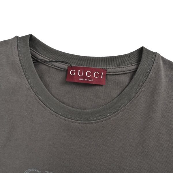 Best Gucci t-shirt - Image 5