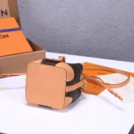 LV Noe Purse - Image 8