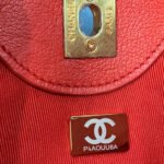 CHANEL HOBO HANDBAG - Image 10