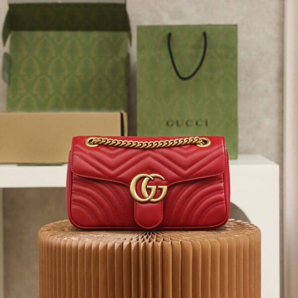 GG Marmont small matelasse shoulder bag - Image 3