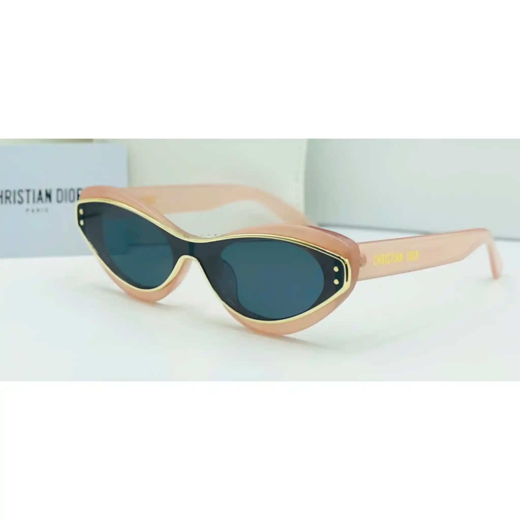 photo-output30 Dior Sunglasses - Image 1