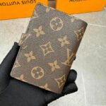 Wallet - Image 4